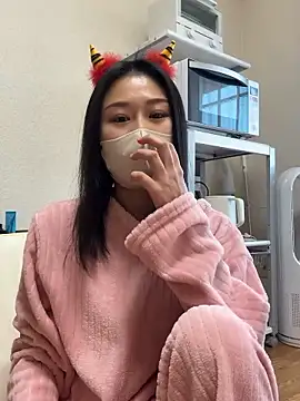 mia2 jp online show from February 3, 2026, 7:35 am