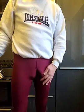 rezzzze online show from November 28, 2025, 7:22 am