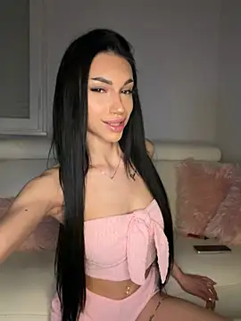 ilariea girl online show from March 10, 2026, 9:42 pm