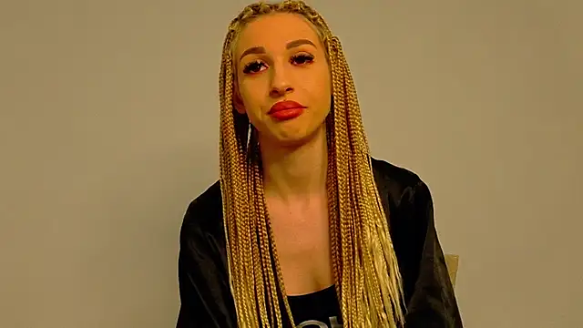 Sia a online show from December 23, 2025, 6:33 am