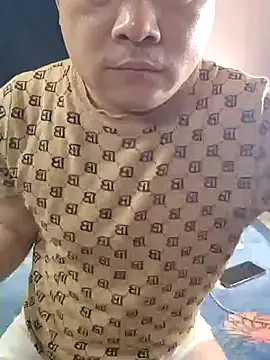 han515319 online show from February 27, 2026, 11:43 am