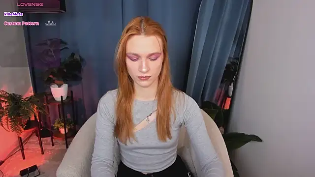 Snapshot of PollyMayer chatting on May 23, 2026, 8:57 pm PollyMayer online show from May 23, 2026, 8:57 pm