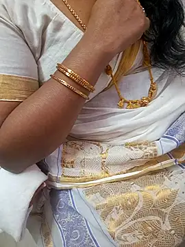 Tamil Ammani online show from December 17, 2025, 4:57 pm