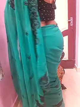 Snapshot of Tamil_Ammani chatting on June 5, 2026, 7:52 pm Tamil Ammani online show from June 5, 2026, 7:52 pm