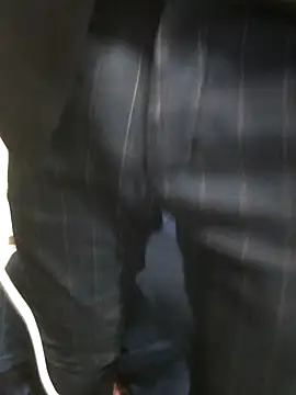 chougegg0214 online show from November 23, 2025, 12:27 pm