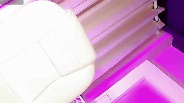 Daphnne XXX online show from October 1, 2025, 3:34 am