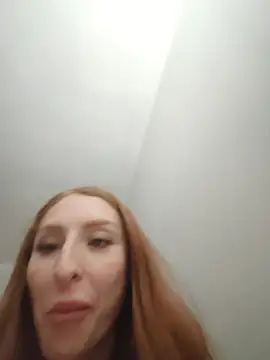 Snapshot of Bennuluspeach_ chatting on July 12, 2026, 2:57 am Bennuluspeach online show from July 12, 2026, 2:57 am