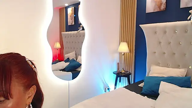 GloryShine online show from March 10, 2026, 12:54 pm