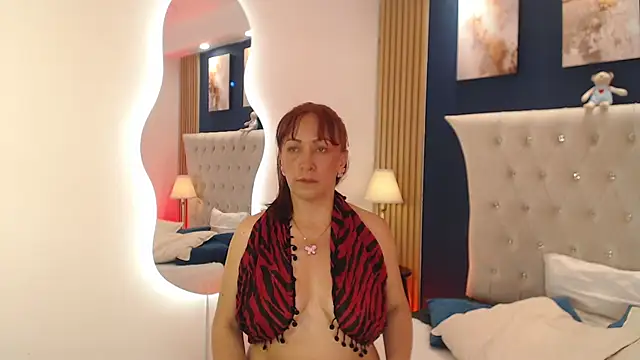 GloryShine online show from March 16, 2026, 1:04 pm