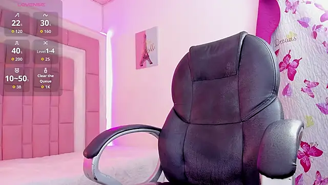 Klaret Toy online show from October 15, 2025, 4:51 pm