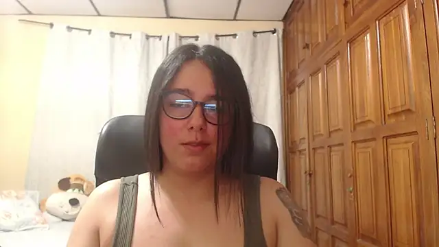 Venus cat  online show from May 29, 2026, 4:10 am