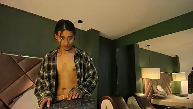 Snapshot of Dickie_Dicking chatting on November 19, 2025, 10:21 pm Dickie Dicking online show from November 19, 2025, 10:21 pm