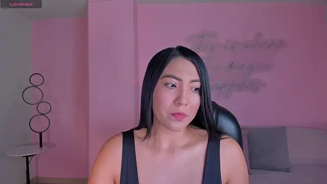 Snapshot of NatalieLewis chatting on June 16, 2026, 11:57 am NatalieLewis online show from June 16, 2026, 11:57 am
