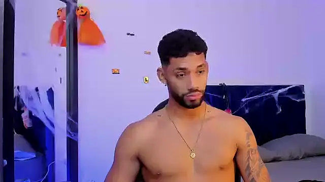 Snapshot of theo_sky1 chatting on October 21, 2025, 3:46 pm theo sky1 online show from October 21, 2025, 3:46 pm