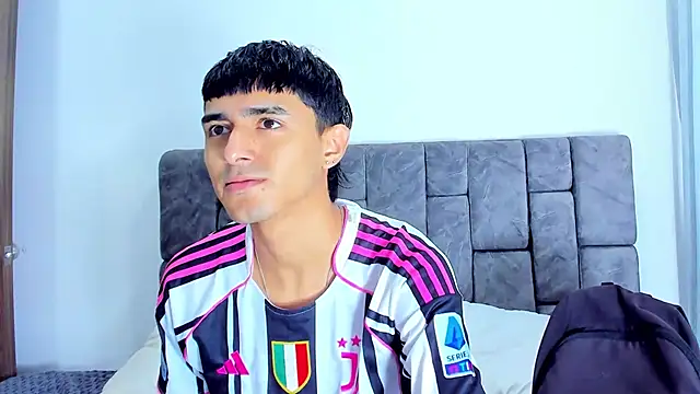 Anthony carter online show from October 29, 2025, 1:24 pm