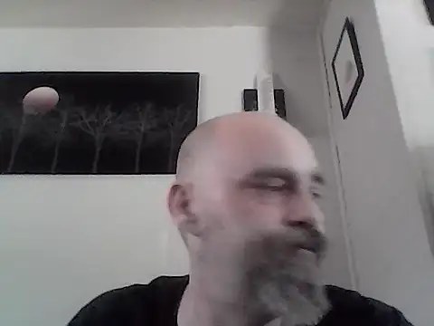 Snapshot of crazyheratic8 chatting on April 30, 2026, 7:53 pm crazyheratic8 online show from April 30, 2026, 7:53 pm