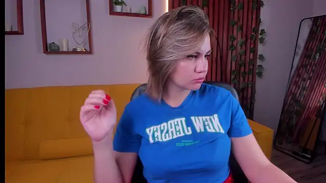 AriaEven online show from October 6, 2025, 10:23 am