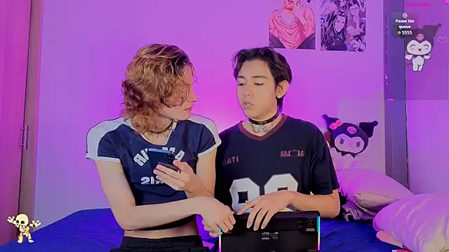 Snapshot of Darcy_and_Stolas chatting on October 27, 2025, 11:31 pm Darcy and Stolas online show from October 27, 2025, 11:31 pm