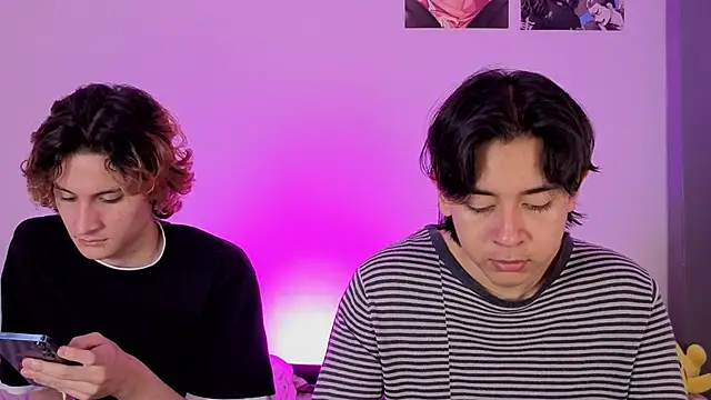 Snapshot of Darcy_and_Stolas chatting on February 21, 2026, 10:22 pm Darcy and Stolas online show from February 21, 2026, 10:22 pm