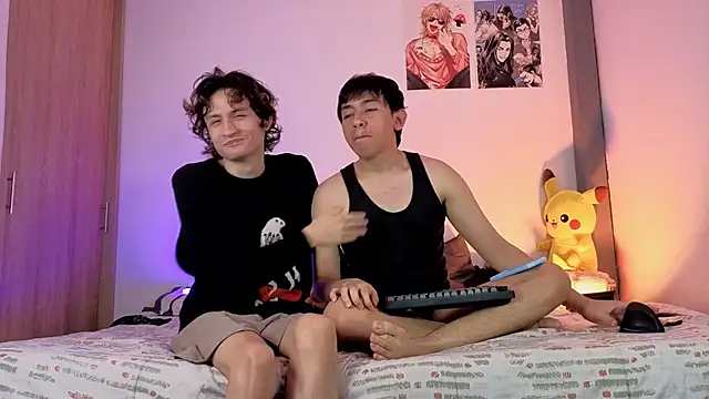 Snapshot of Darcy_and_Stolas chatting on March 16, 2026, 8:46 pm Darcy and Stolas online show from March 16, 2026, 8:46 pm