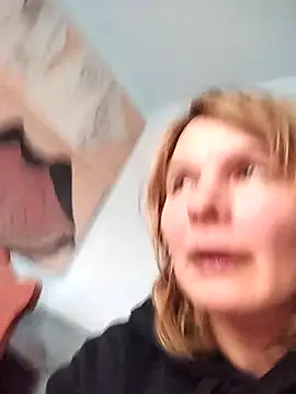 Masha412111 online show from December 3, 2025, 12:25 pm