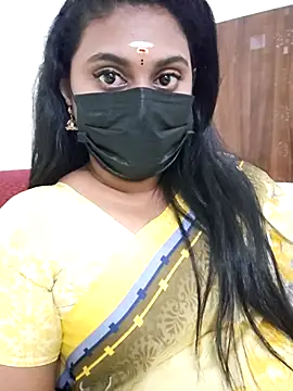 Snapshot of Dheronika_sweetie chatting on October 8, 2025, 1:31 pm Dheronika sweetie online show from October 8, 2025, 1:31 pm