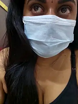 Dheronika sweetie online show from May 12, 2026, 9:28 am