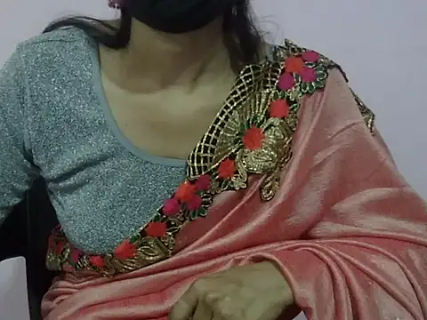 Snapshot of Laila_Cute chatting on January 17, 2026, 1:49 pm Laila Cute online show from January 17, 2026, 1:49 pm