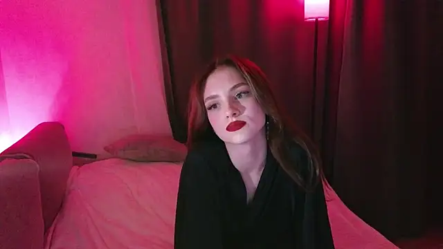 Snapshot of midnightMaya chatting on October 26, 2025, 10:04 pm midnightMaya online show from October 26, 2025, 10:04 pm