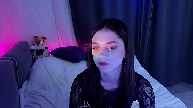 Snapshot of midnightMaya chatting on October 27, 2025, 9:30 pm midnightMaya online show from October 27, 2025, 9:30 pm