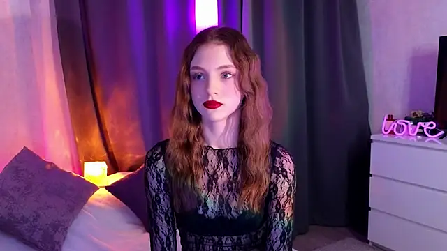 Snapshot of midnightMaya chatting on November 11, 2025, 7:47 pm midnightMaya online show from November 11, 2025, 7:47 pm