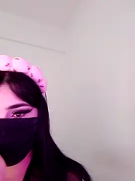 Snapshot of hot_inaas chatting on November 7, 2025, 7:03 pm hot inaas online show from November 7, 2025, 7:03 pm