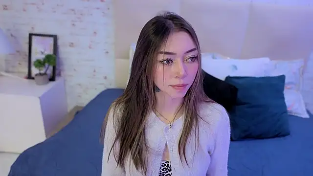 Snapshot of Olivia_johansson chatting on October 30, 2025, 5:42 am Olivia johansson online show from October 30, 2025, 5:42 am