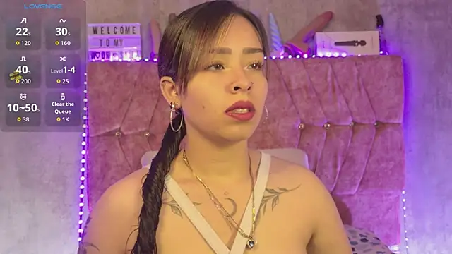 Snapshot of Mia_lopez_1 chatting on July 14, 2026, 8:41 am Mia lopez 1 online show from July 14, 2026, 8:41 am