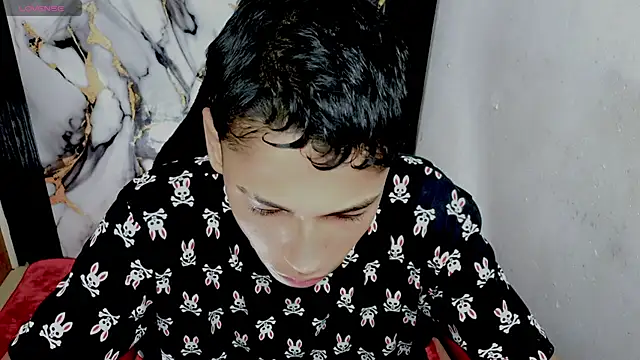 Snapshot of Im_david02 chatting on January 16, 2026, 1:04 pm Im david02 online show from January 16, 2026, 1:04 pm