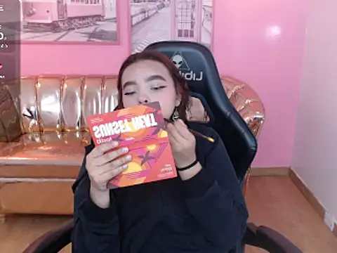 Snapshot of mia_foster_t chatting on November 24, 2025, 1:00 pm mia foster t online show from November 24, 2025, 1:00 pm