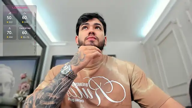 Snapshot of ElianKeiser chatting on October 14, 2025, 12:17 pm ElianKeiser online show from October 14, 2025, 12:17 pm