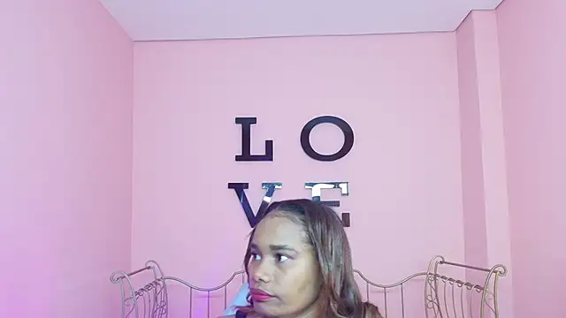 ingrid03 taffur online show from October 9, 2025, 7:56 pm