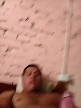 Alex321Flores online show from April 23, 2026, 8:44 pm