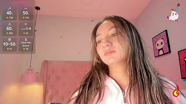 Vanelope evanss online show from March 12, 2026, 12:11 pm