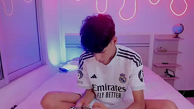 luccas ferreira online show from November 29, 2025, 7:50 pm