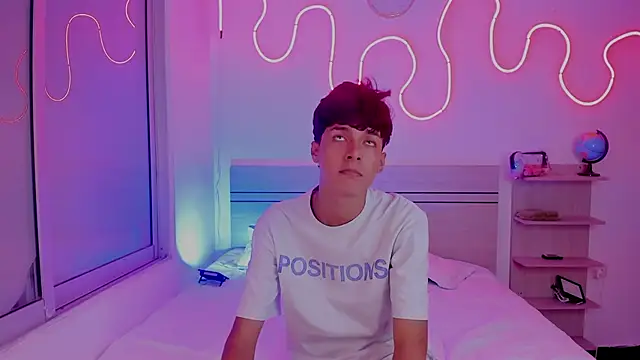 luccas ferreira online show from December 5, 2025, 8:16 pm