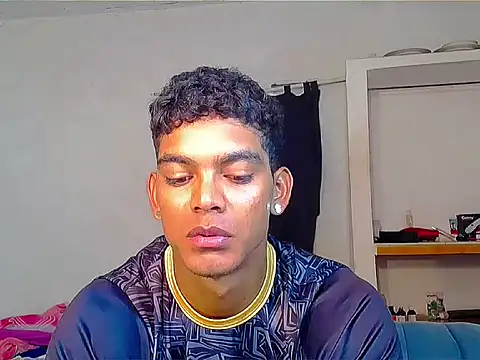 theMyke101 online show from June 12, 2026, 3:33 pm