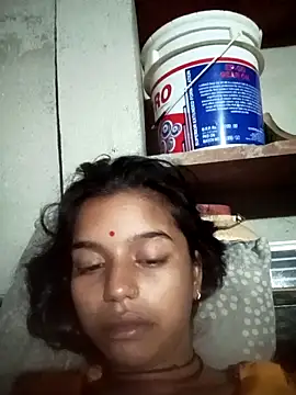 Snapshot of Cuty_kanchna chatting on October 31, 2025, 11:17 pm Cuty kanchna online show from October 31, 2025, 11:17 pm