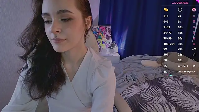 Snapshot of ElizabethMilller_ chatting on July 2, 2026, 3:23 am ElizabethMilller online show from July 2, 2026, 3:23 am