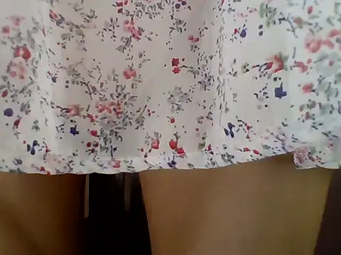 Hotty kaira online show from October 12, 2025, 5:45 pm