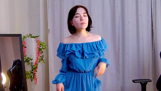 Kelly foox online show from October 24, 2025, 9:06 am