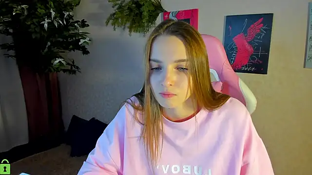 Snapshot of L1na_Reeds chatting on December 20, 2025, 1:02 am L1na Reeds online show from December 20, 2025, 1:02 am