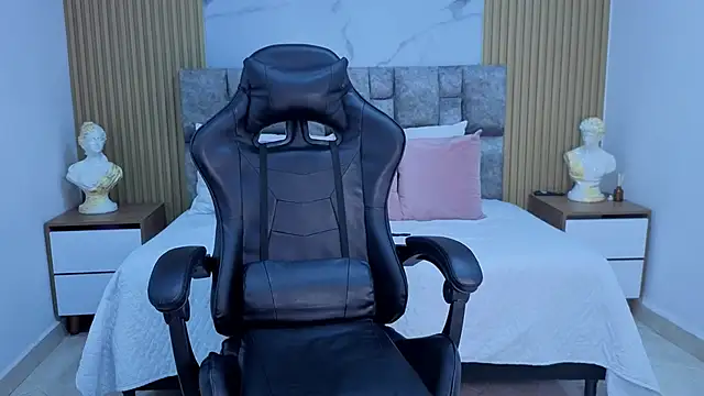 angel  kiss online show from December 15, 2025, 11:36 am