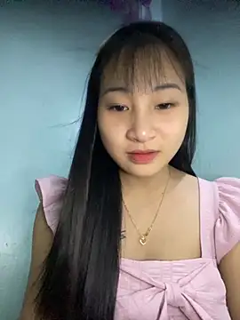 banlinh004 online show from October 4, 2025, 2:04 pm